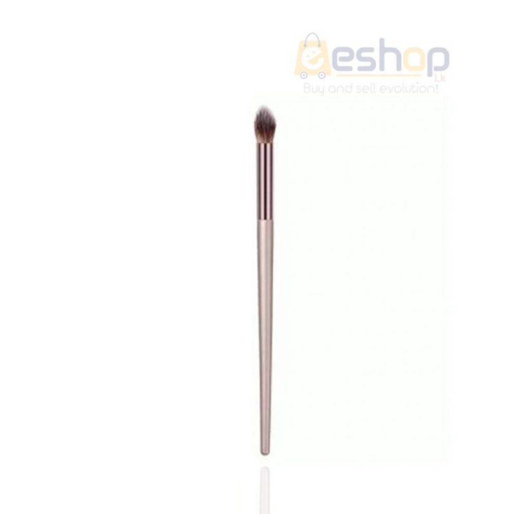 Best Quality Fashion Makeup Brush 2021